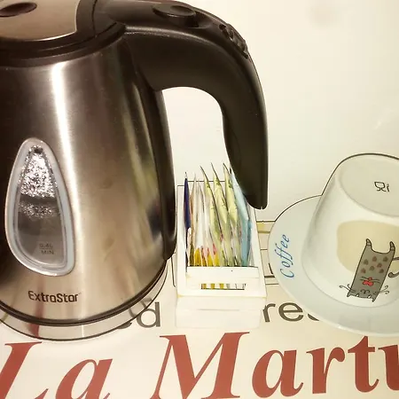 Martina לינה וארוחת בוקר Agugliaro