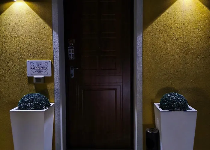 Couette-café Martina 4*